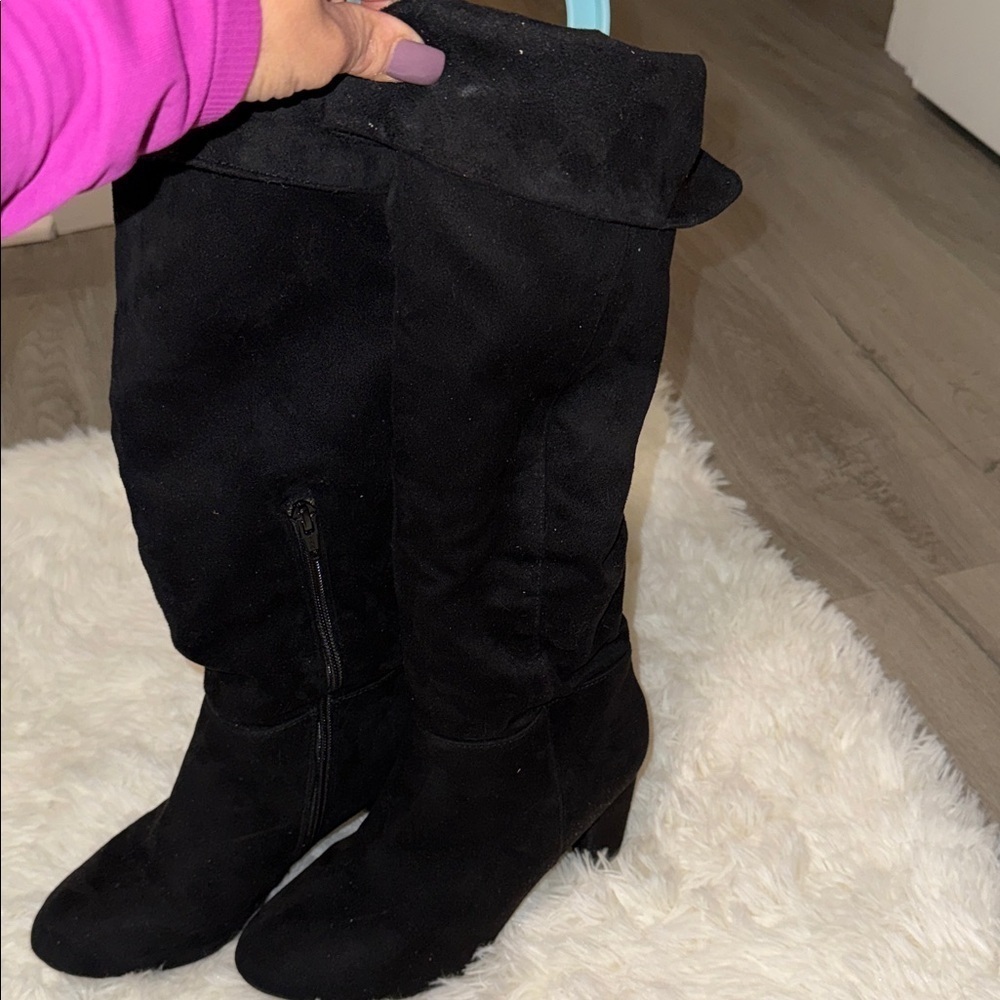 Diba Black Over-the-Knee Suede Boots - Picture 3 of 11
